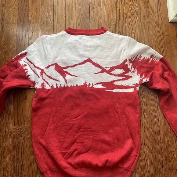 Amstel Light Lodge Life sweater - unique can’t buy anywhere! - Picture 2 of 3